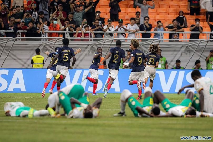 Formula Prancis di Piala Dunia U-17 2023: Bertahan Mati-matian, Ujung-ujungnya Menang!